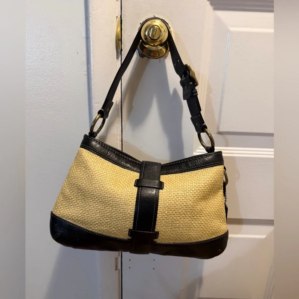 Coach Legacy Straw Hobo Shoulder Bag SOLD - Picture 3 of 7